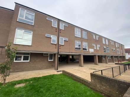 High Street, Elstree, Image 1