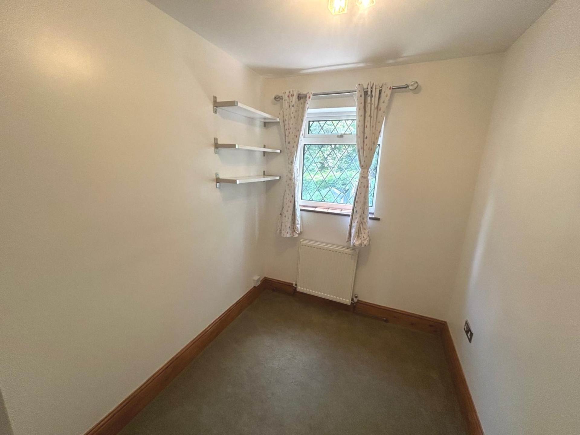 Wilcox Close, Borehamwood, Image 11