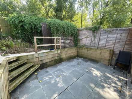 Wilcox Close, Borehamwood, Image 5