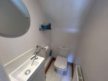 Wilcox Close, Borehamwood, Image 7