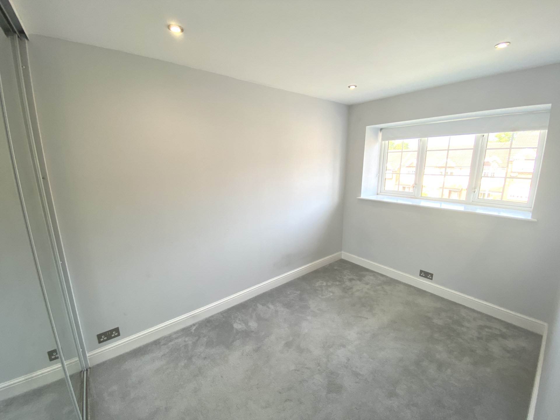 Robeson Way, Borehamwood, Image 10
