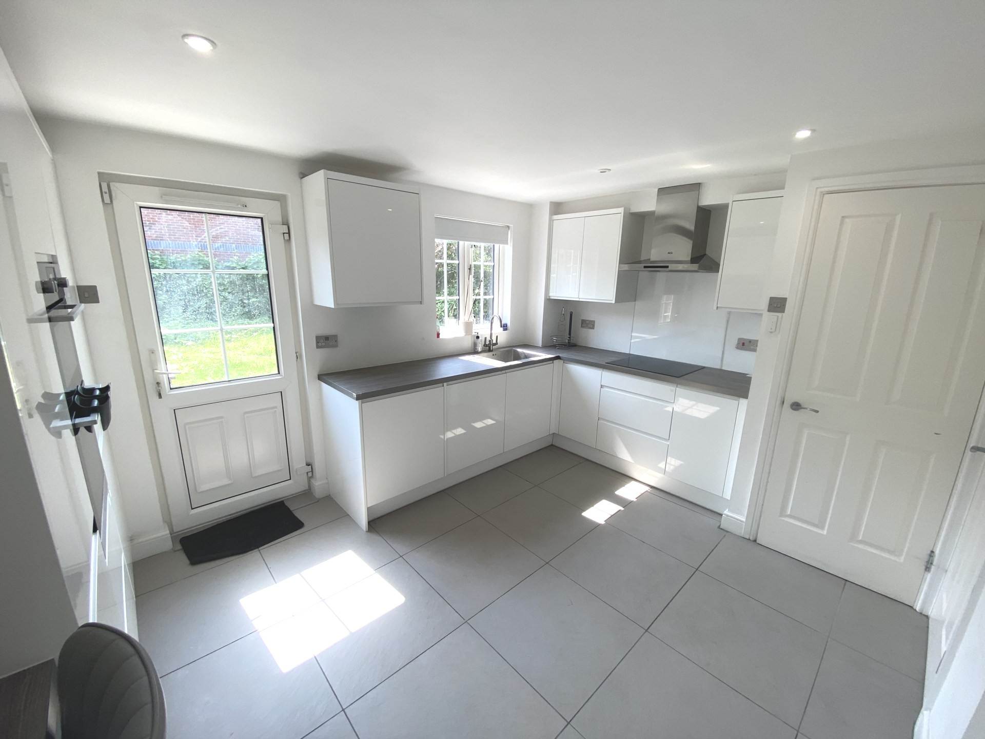 Robeson Way, Borehamwood, Image 6