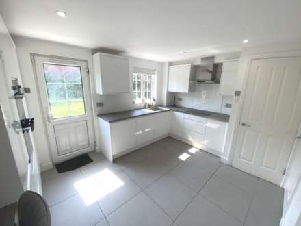 Robeson Way, Borehamwood, Image 6