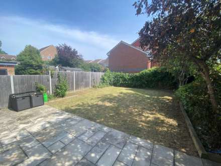Robeson Way, Borehamwood, Image 7