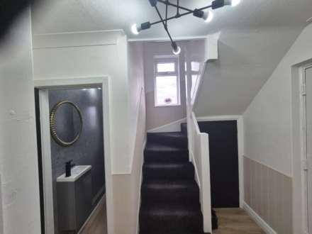 Holmewood Crescent, Nottingham, Image 14