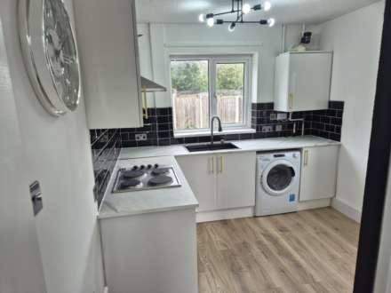 Holmewood Crescent, Nottingham, Image 5