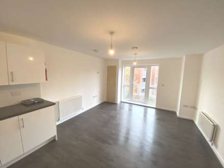 Todd Close, Borehamwood, Image 3