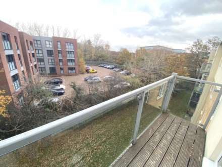 Todd Close, Borehamwood, Image 6