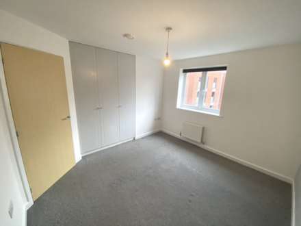 Todd Close, Borehamwood, Image 7