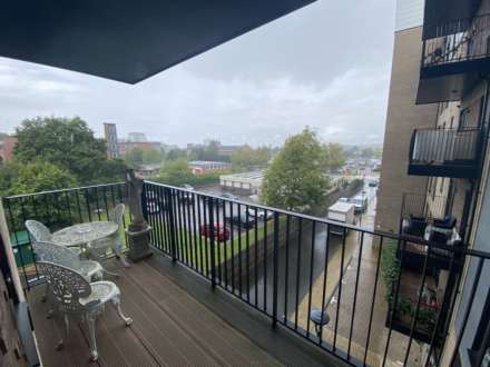 Elstree Way, Borehamwood, Image 5