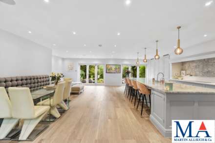 Barnet Lane, Elstree, Image 6