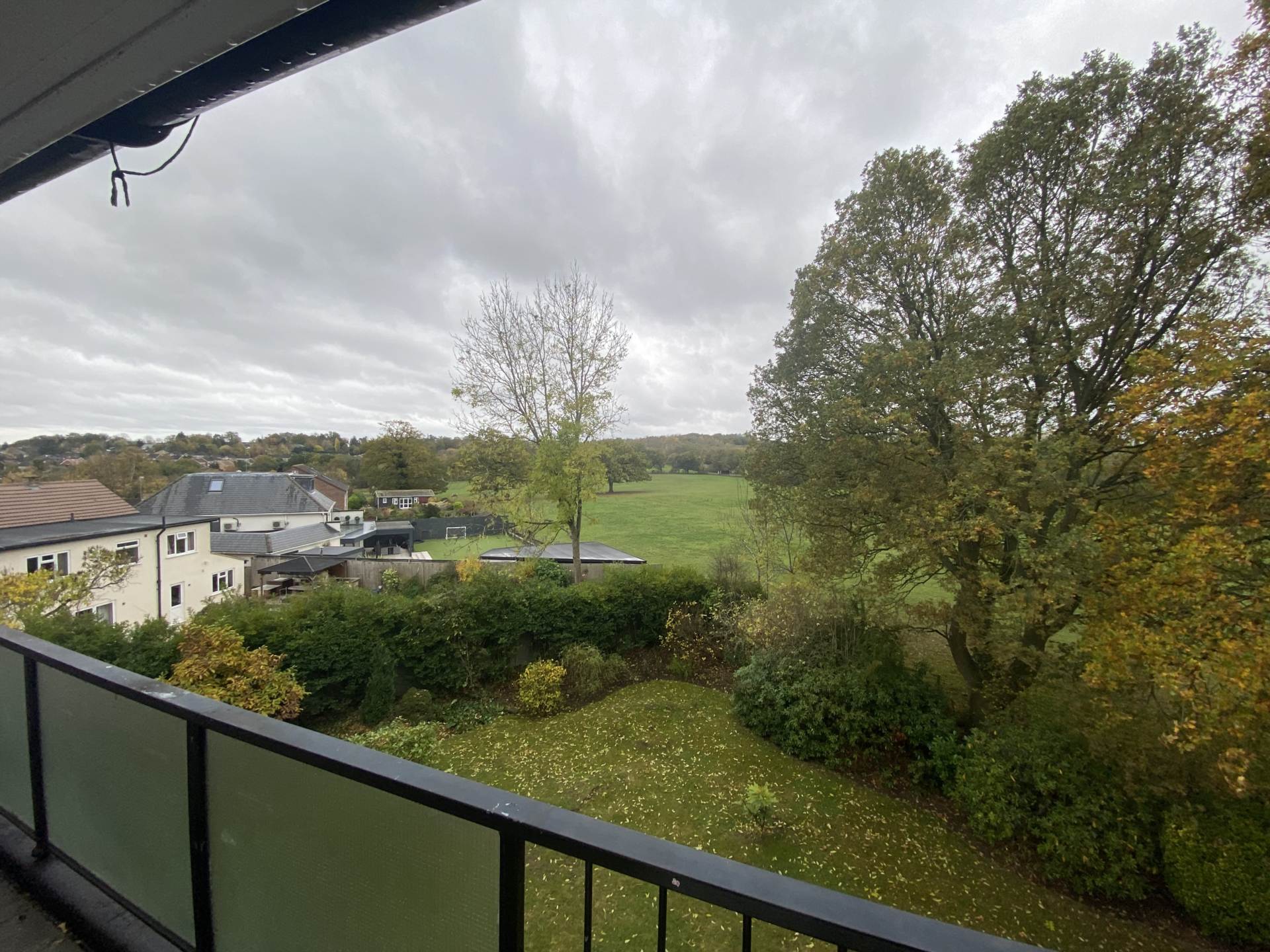 Knowl Park, Elstree, Image 6