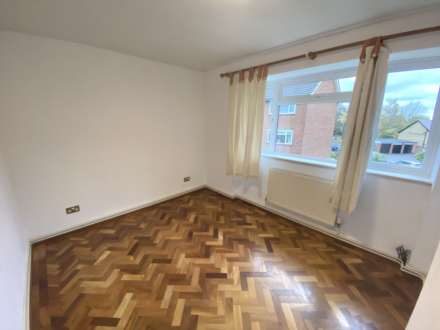 Knowl Park, Elstree, Image 10