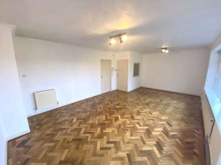 Knowl Park, Elstree, Image 3