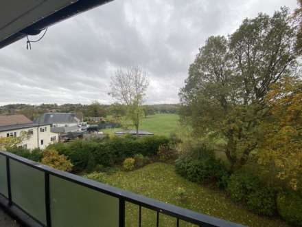 Knowl Park, Elstree, Image 6