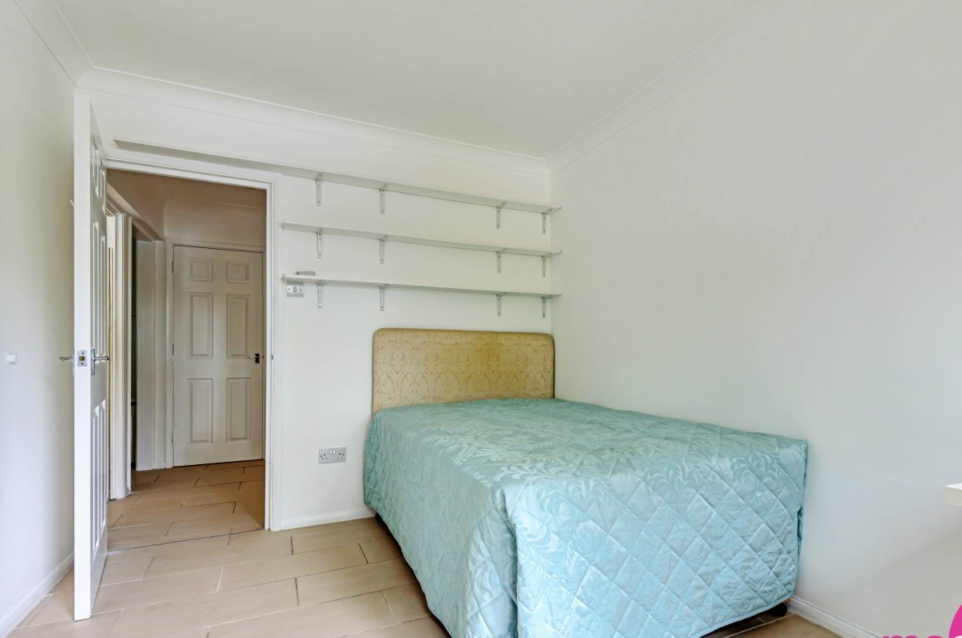 Woodside Grove, Woodside Park, Image 13