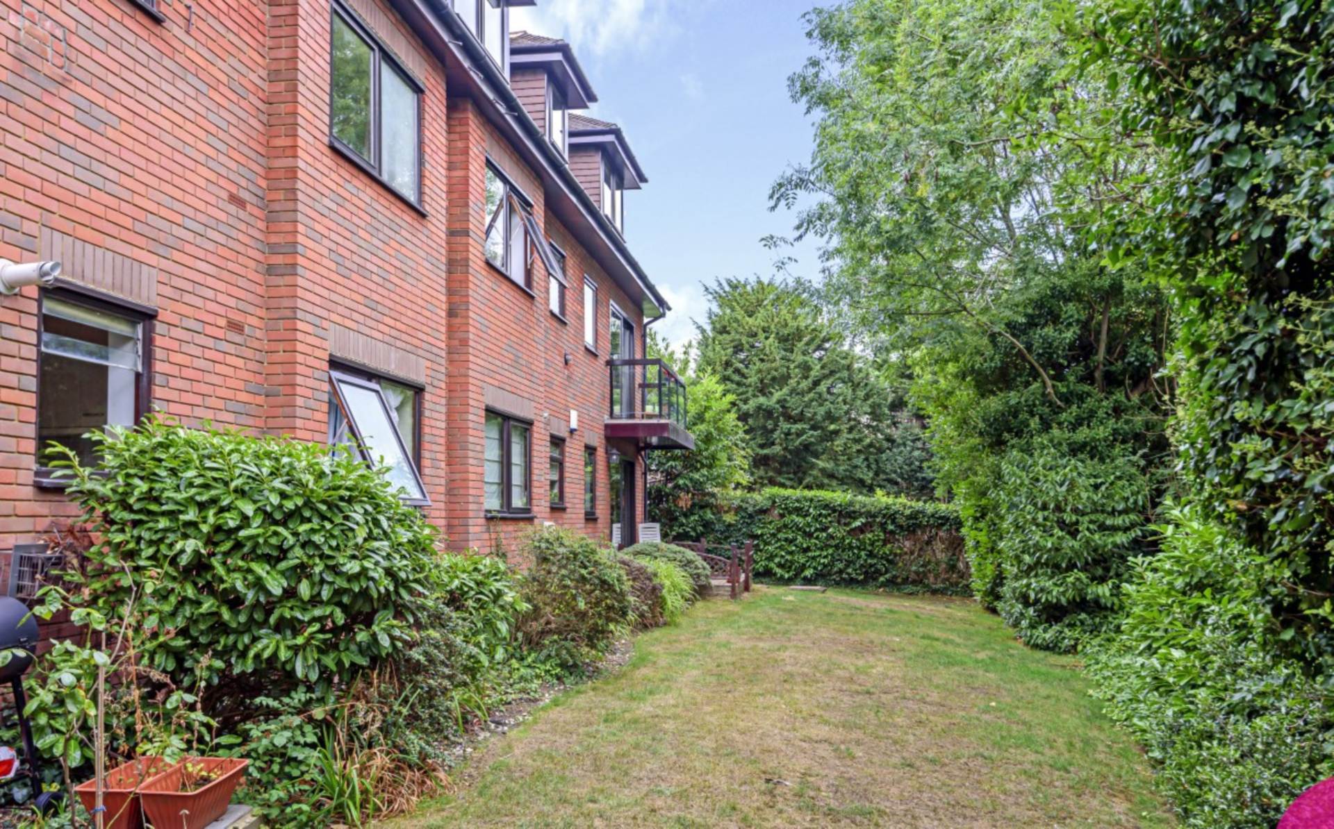 Woodside Grove, Woodside Park, Image 16