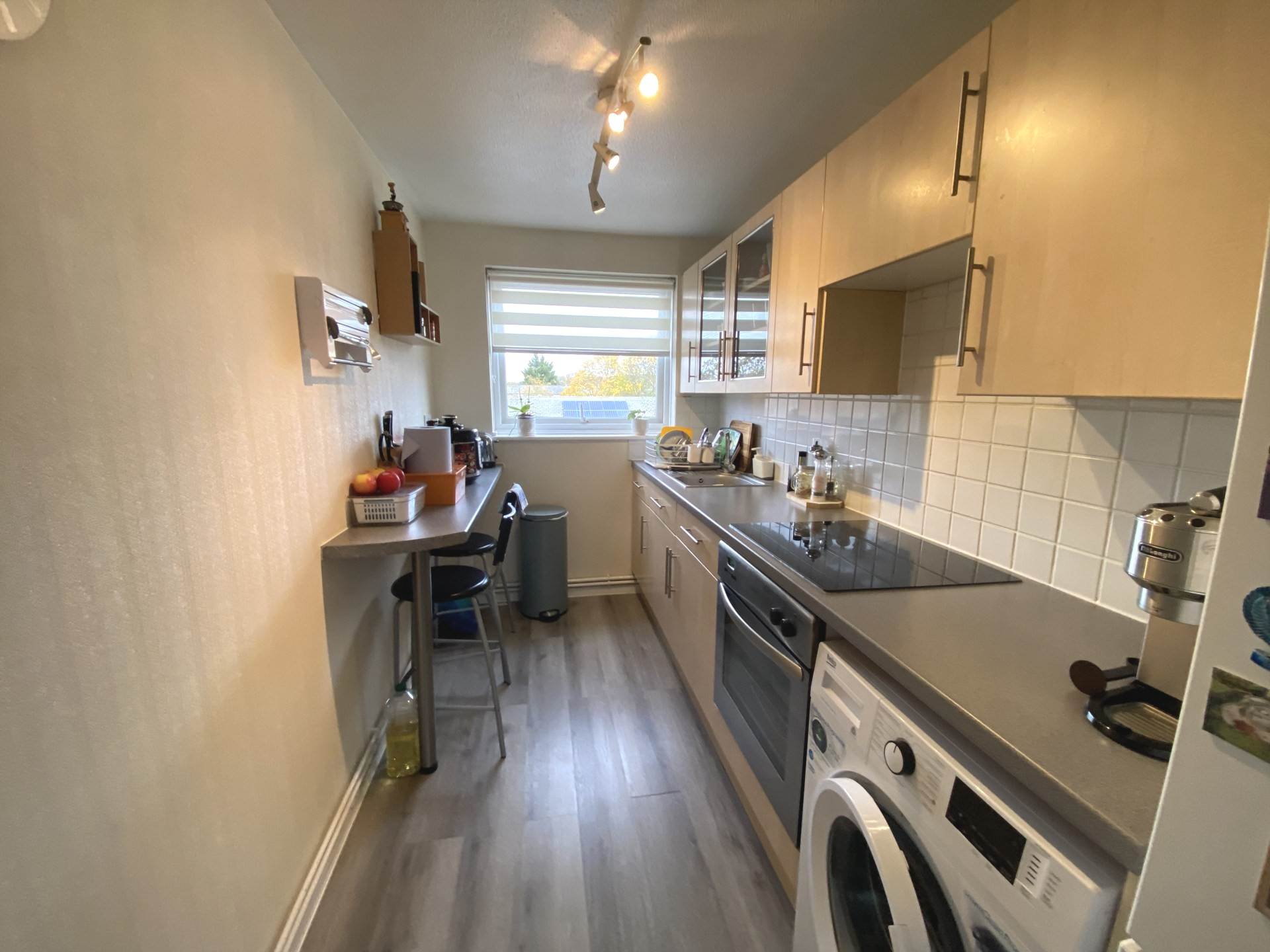 Suffolk Close, Borehamwood, Image 5