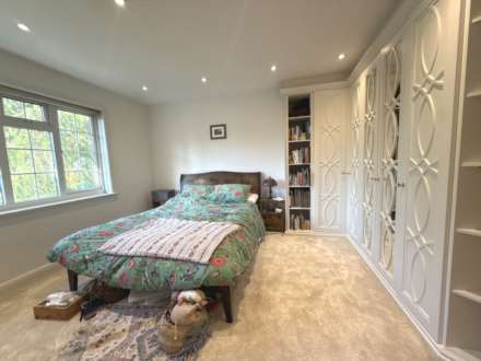 Deacons Hill Road, Elstree, Image 6