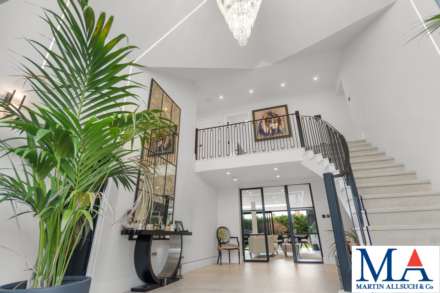 Grange Road, Elstree, Image 15