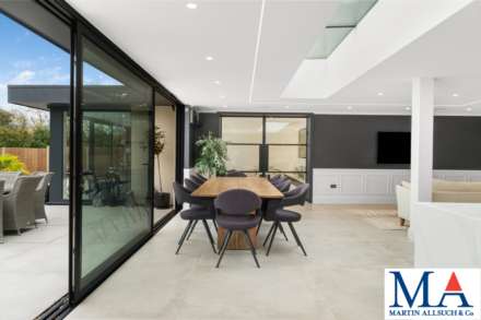 Grange Road, Elstree, Image 5