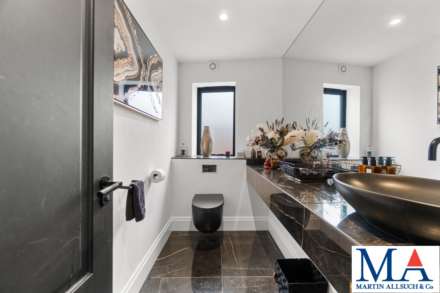 Grange Road, Elstree, Image 9