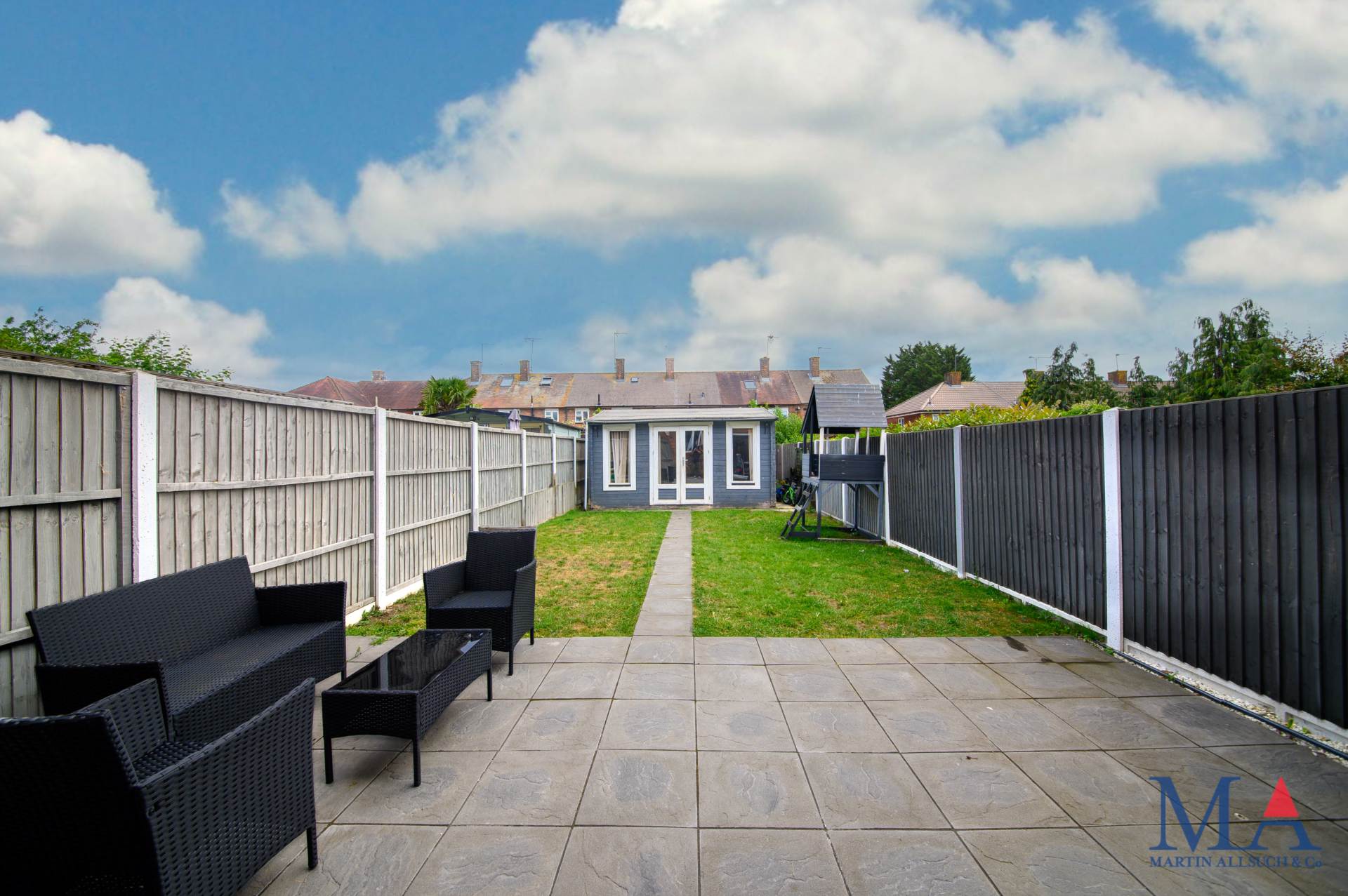 Theobald Street, Borehamwood, Image 10