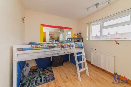 Theobald Street, Borehamwood, Image 23