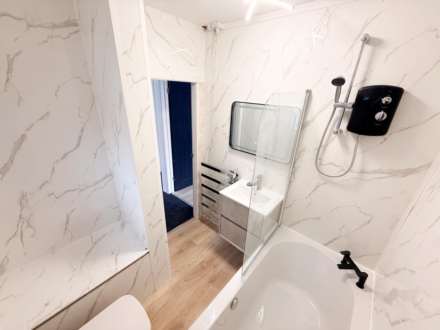 Manton Crescent, Beeston, Image 14