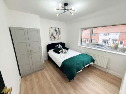 Manton Crescent, Beeston, Image 8