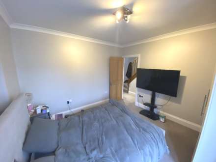 Parkhurst Road, London, Image 15