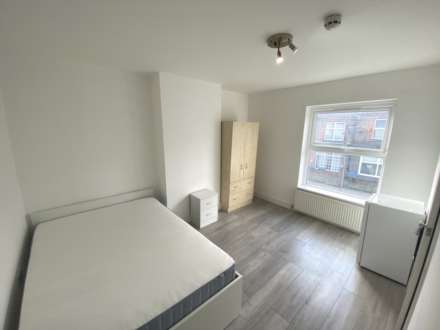 Property For Rent Leavesden Road, Watford