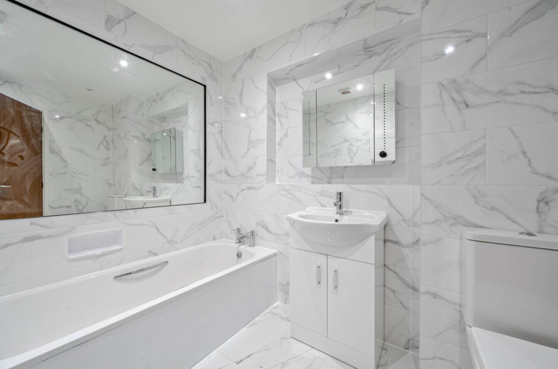 Aylmer Drive, Stanmore, Image 16