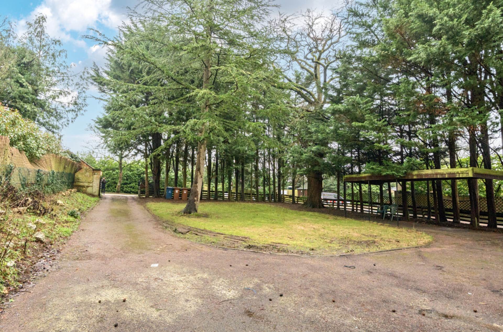 Aylmer Drive, Stanmore, Image 20