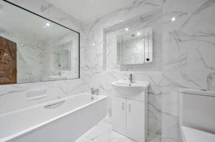 Aylmer Drive, Stanmore, Image 16