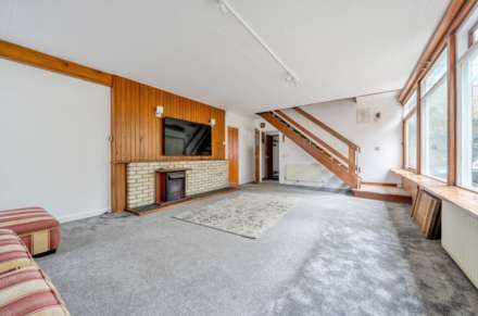 Aylmer Drive, Stanmore, Image 2