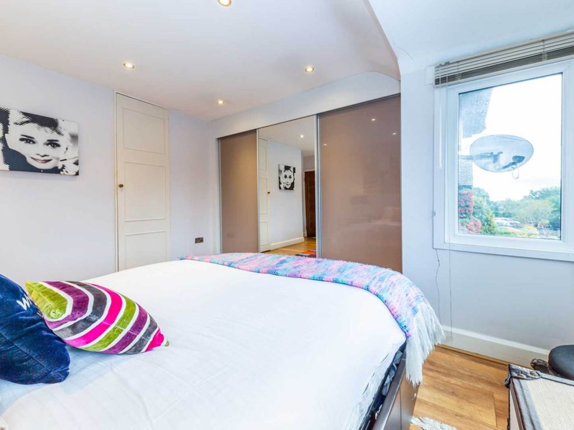 Little Bushey Lane, Bushey, Image 11