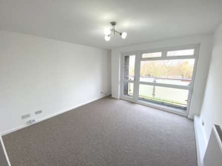 Red Road, Borehamwood, Image 2