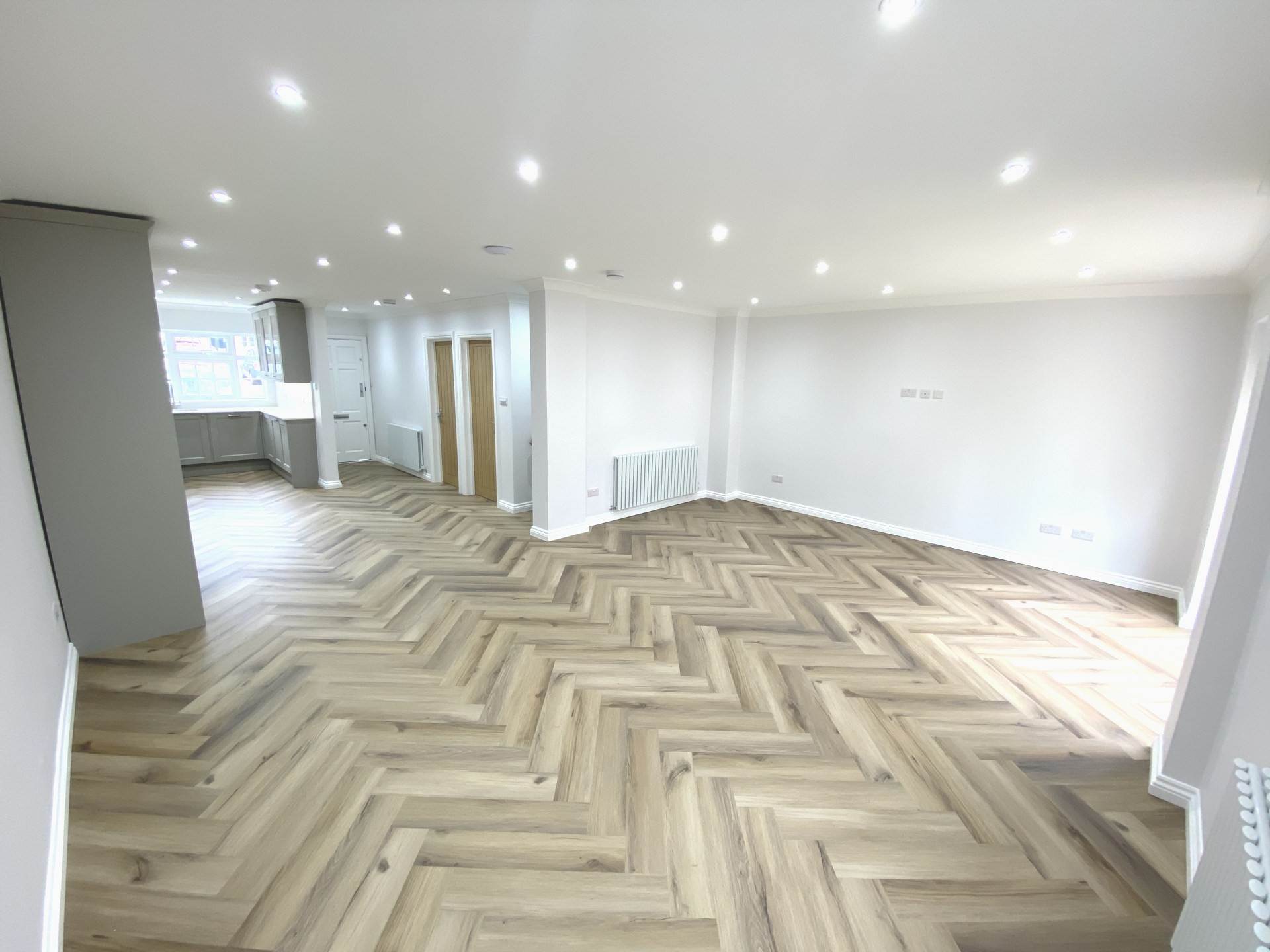 Guildown Avenue, London, Image 1