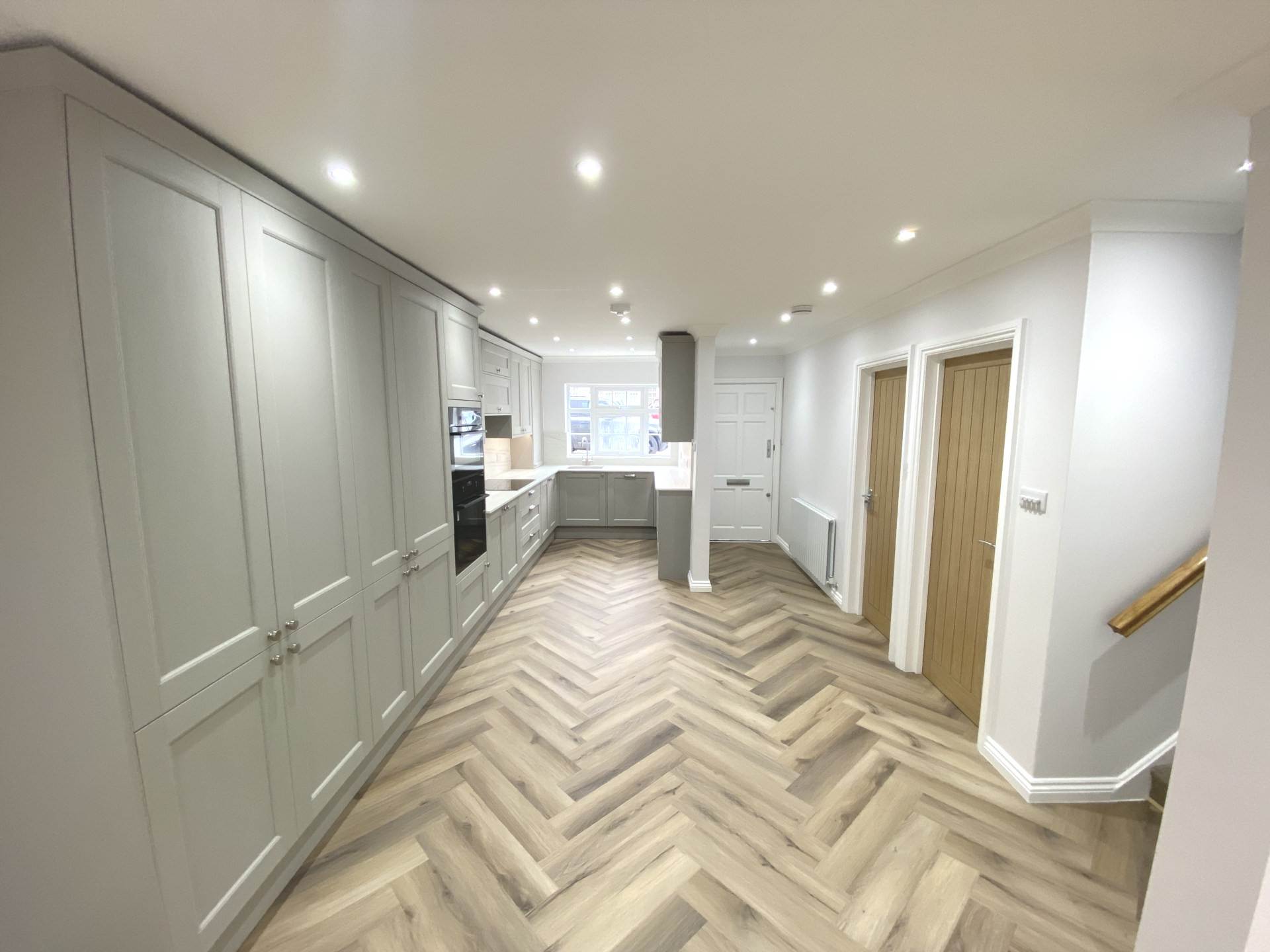 Guildown Avenue, London, Image 3