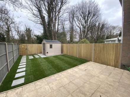 Guildown Avenue, London, Image 7