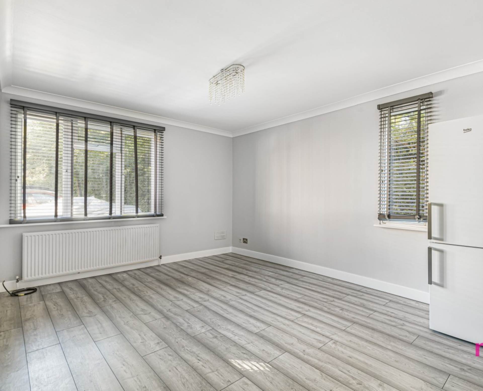 Canberra Close, London, Image 5