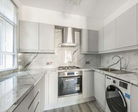 Canberra Close, London, Image 8