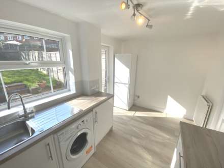 Poultney Close, Shenley, Image 6