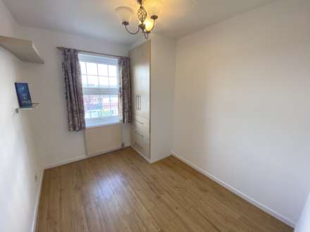 Welbeck Close, Borehamwood, Image 16