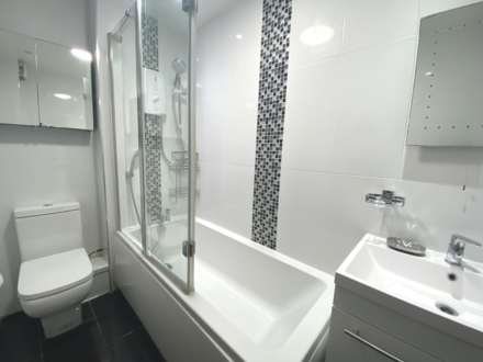 Welbeck Close, Borehamwood, Image 18