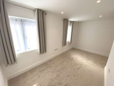 Mount Pleasant Lane, Bricket Wood, Image 9