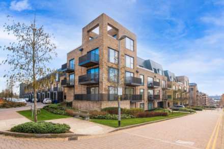 Regiment Hill, London, Image 1