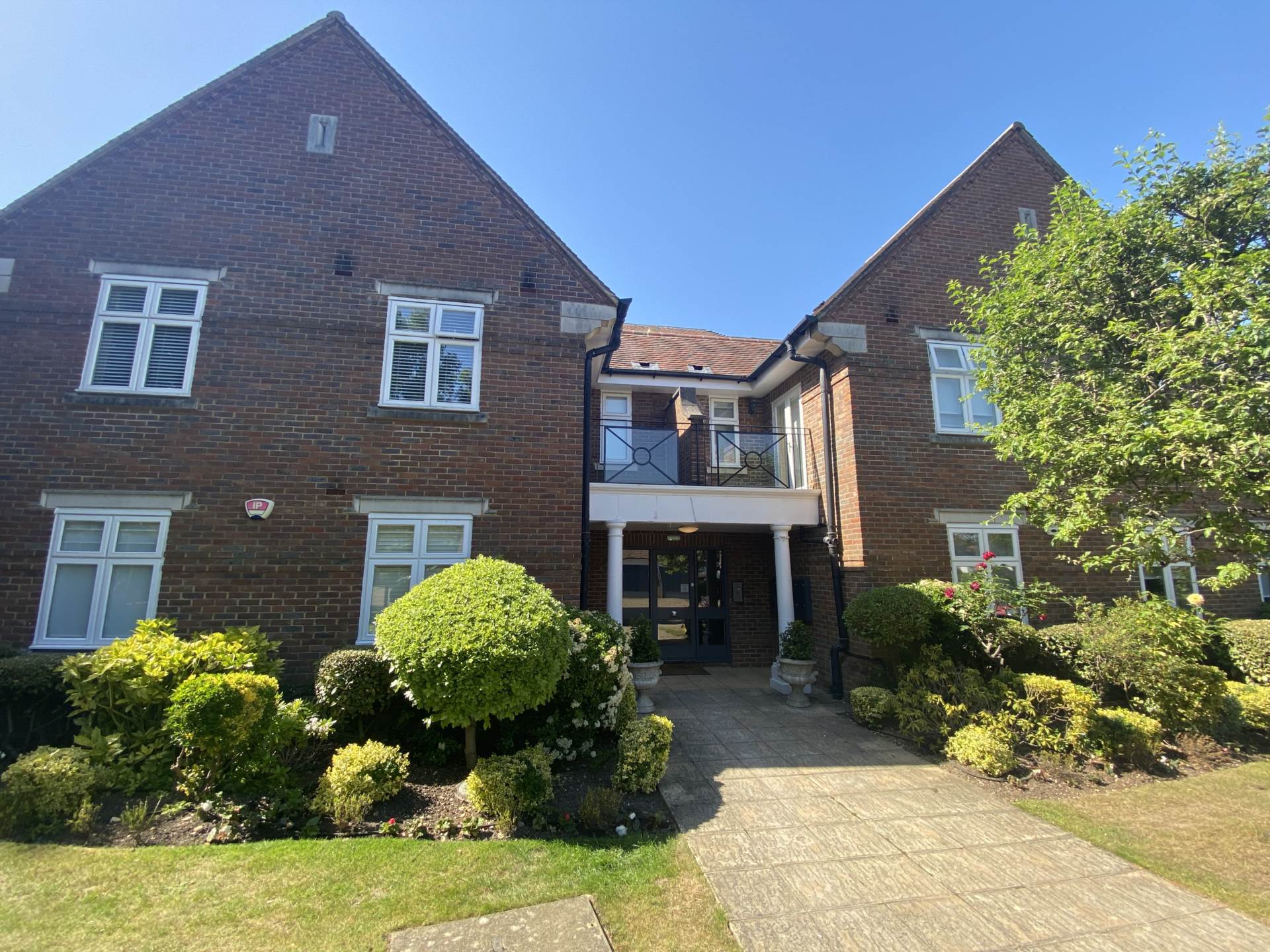Gills Hill, Radlett, Image 2