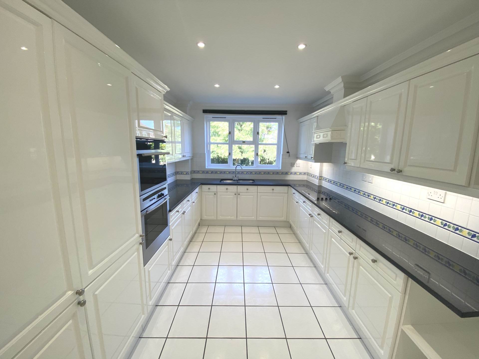 Gills Hill, Radlett, Image 8